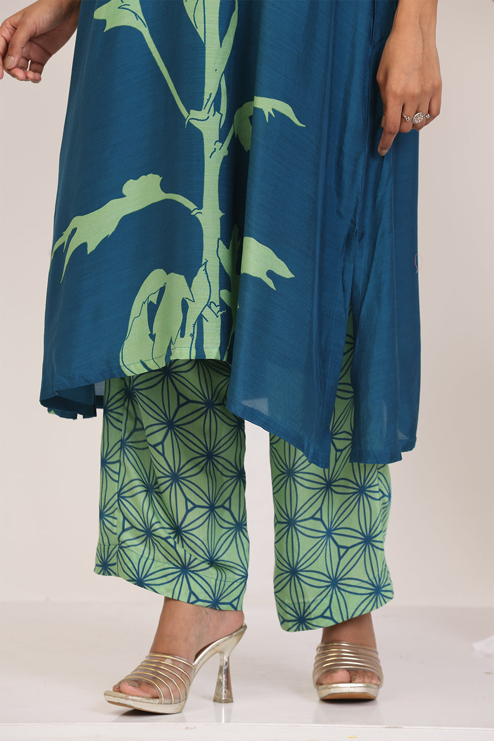 Kurta Set  Dark Blue Pear Green