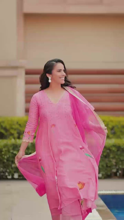 Saina Nehwal in Pink Kalidar Elegant Kalidar